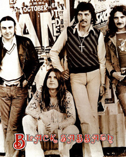 Black Sabbath, de gauche à droite : Bill Ward, Ozzy Osbourne, Tony Iommi et Geezer Butler