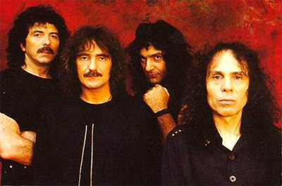 Black Sabbath avec de gauche à droite : Tony Iommi, Geezer Butler, Vinnie Appice et Ronnie James Dio