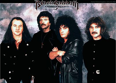 Black Sabbath avec de gauche à droite : Tony Martin, Tony Iommi, Bobby Rondinelli et Geezer Butler